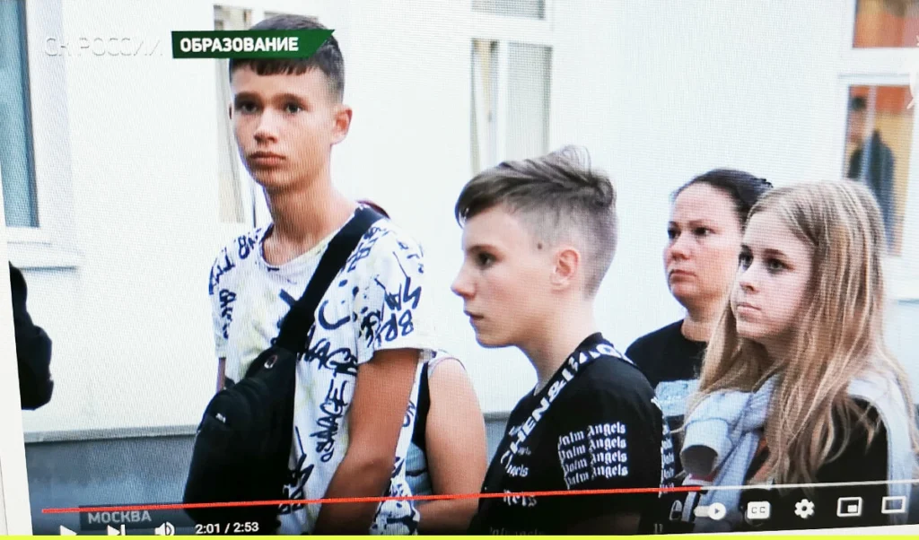 Школьники из Донбасса, принятые в кадетский корпус СК, перед началом учебного года