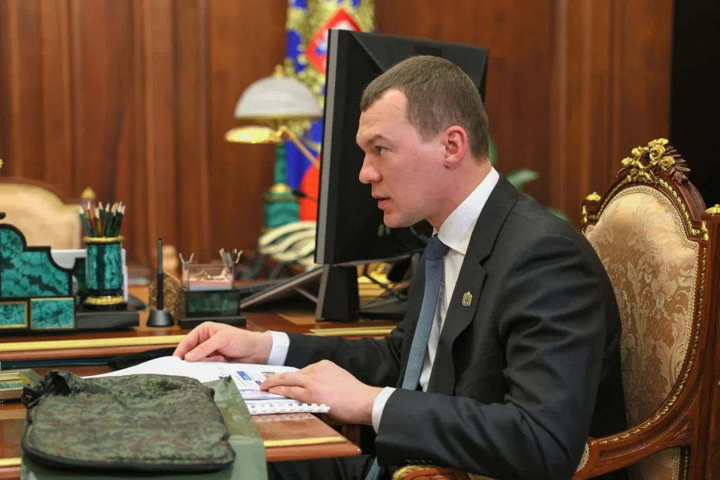Михаил Дегтярев на встрече с Владимиром Путиным.